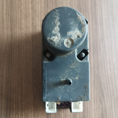 Audi A4-A6 Merkezi Kilit Pompası Merkezi Kilit Motoru 4A0862257J